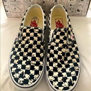 RARE Vans Snoopy Peanuts shoes men’s size 10.5
